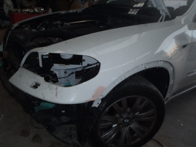 Bmw X5 板金塗装修理事例 株式会社エムクラフト 埼玉県 さいたま市 の自動車修理 板金塗装工場 車検整備 コーティング
